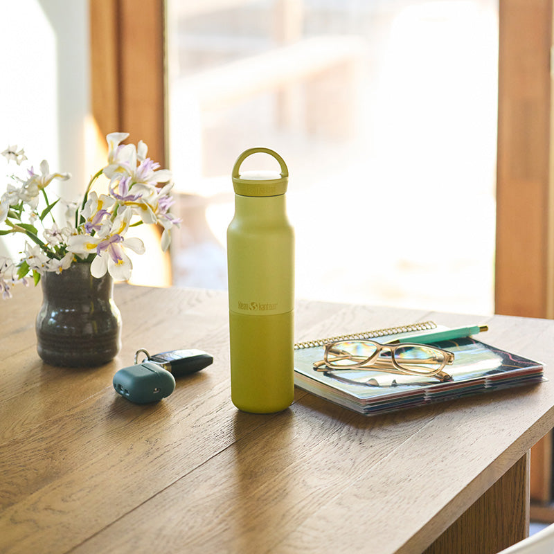 12oz-rise-classic-with-arch-loop-cap-f3 12oz_rise_classic_insulated_acacia_table_square.jpg