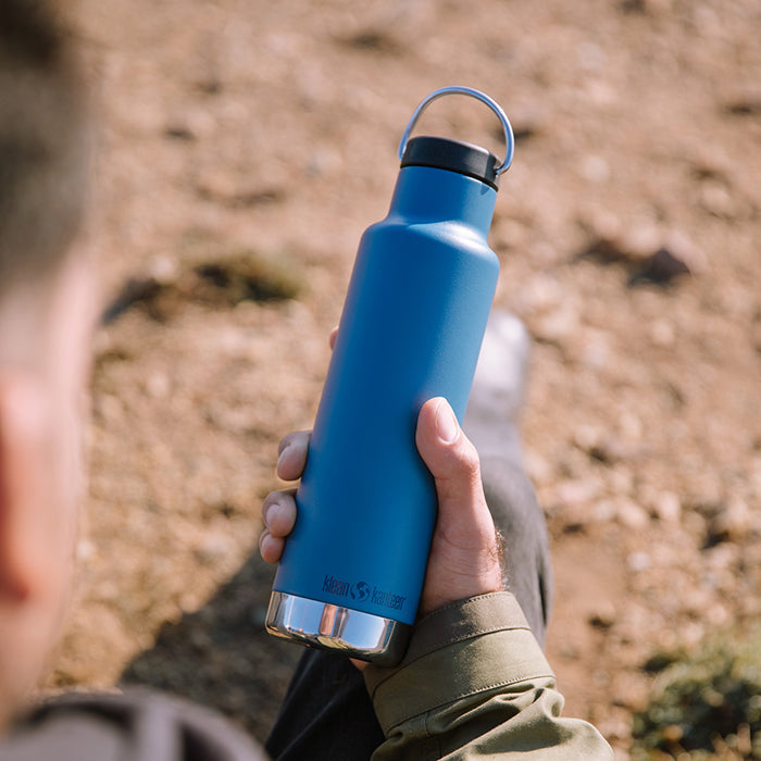 classic-loop-cap-g6 K20VCNPPL-RT-bottle_loop_cap_blue_lifestyle.jpg