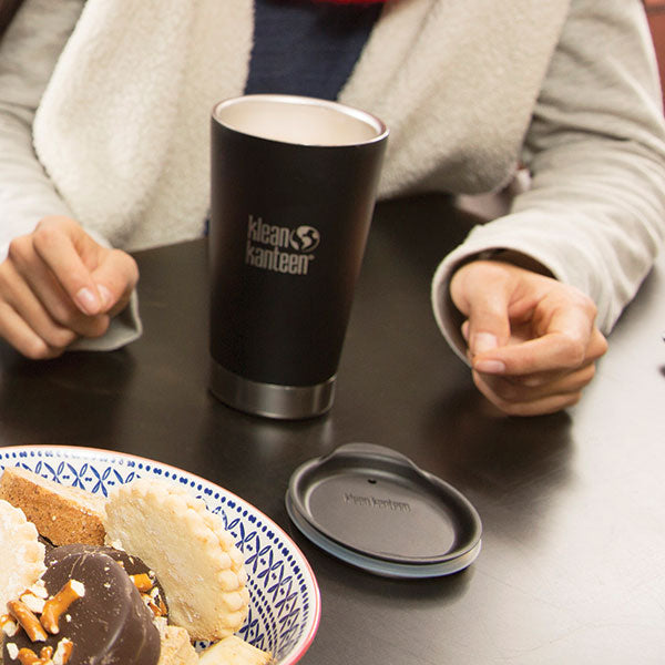 tumbler-lid-m0 K8VSSC-SB-tumblers-lid-lifestyle.jpg
